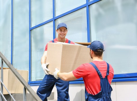 Office relocation truck service for businesses in Gunnersbury