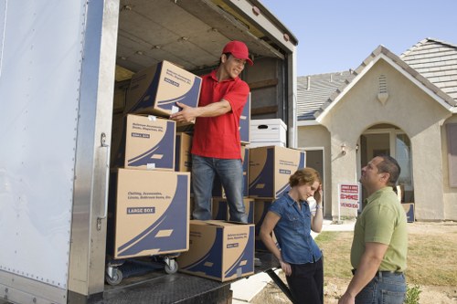 Load-based quote for a move near busy Gunnersbury roads