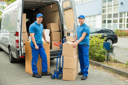 Commercial relocation support for offices near Gunnersbury